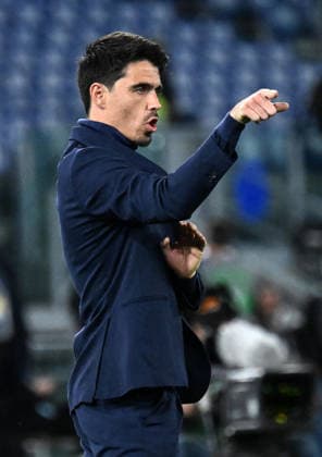April 4, 2026, Rome, Italy: Parma s head coach Carlos Cuesta reacts during the Serie A soccer match between SS Lazio and Parma at the Olimpico stadium in Rome, Italy, 4 April 2026. ANSA RICCARDO ANTIMIANI. Soccer: Serie A; Lazio Vs Parma  - ZUMAa110 20260404_zaf_a110_030 Copyright: xRiccardoxAntimianix