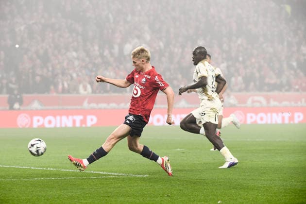 Lille OSC v RC Lens - Ligue 1 McDonald s 2025 2026 10 Hakon Arnar HARALDSSON (losc) during the Ligue 1 McDonald s match between Lille and Lens at Stade Pierre Mauroy - Decathlon Arena on April 4, 2026 in Lille, France. Lille France  Copyright: xFEPx 776348341