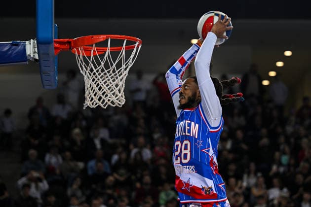 Harlem Globetrotters perform in Ankara as part of centenary tour ANKARA, TURKIYE - APRIL 4: Harlem Globetrotters, the American basketball team known as the exhibition basketball team, perform a show as part of their 100th-anniversary tour at the Ankara Sports Hall in Ankara, Turkiye on April 4, 2026. Muhammed Abdullah Kurtar Anadolu Ankara Turkey. Editorial use only. Please get in touch for any other usage.  Copyright: x2026xAnadoluxMuhammedxAbdullahxKurtarx