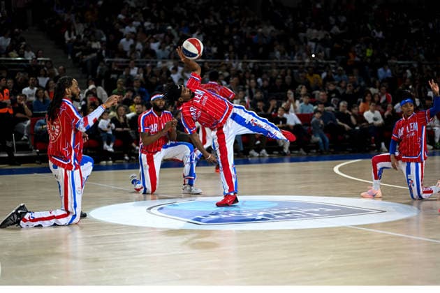 Harlem Globetrotters perform in Ankara as part of centenary tour ANKARA, TURKIYE - APRIL 4: Harlem Globetrotters, the American basketball team known as the exhibition basketball team, perform a show as part of their 100th-anniversary tour at the Ankara Sports Hall in Ankara, Turkiye on April 4, 2026. Muhammed Abdullah Kurtar Anadolu Ankara Turkey. Editorial use only. Please get in touch for any other usage.  Copyright: x2026xAnadoluxMuhammedxAbdullahxKurtarx