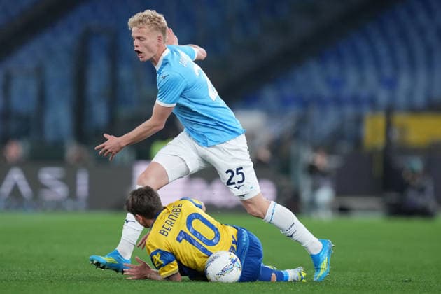 Parma™s Adrian Bernabe Lazio™s Oliver Provstgaard during the Serie A EniLive soccer match between Lazio and Parma at the Rome s Olympic stadium, Italy - Saturday April 4, 2026 - Soccer ( Photo by Alfredo Falcone LaPresse )  Copyright: xAlfredoxFalcone LaPressex