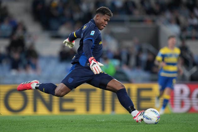 Parma™s goalkeeper Zion Suzuki during the Serie A EniLive soccer match between Lazio and Parma at the Rome s Olympic stadium, Italy - Saturday April 4, 2026 - Soccer ( Photo by Alfredo Falcone LaPresse )  Copyright: xAlfredoxFalcone LaPressex