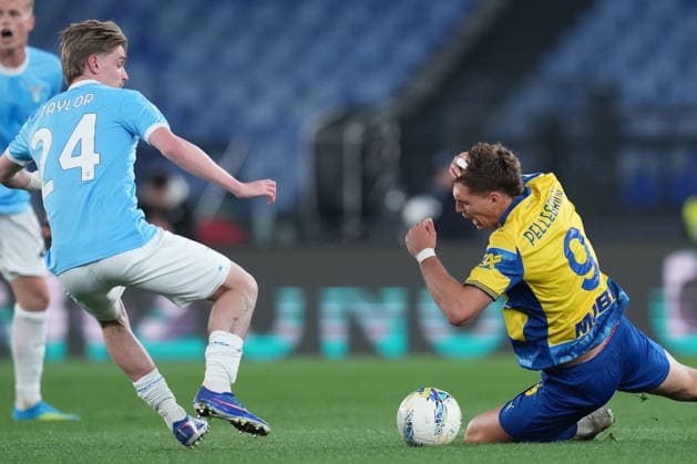 Lazio™s Kenneth Taylor Parma™s Mateo Pellegrino during the Serie A EniLive soccer match between Lazio and Parma at the Rome s Olympic stadium, Italy - Saturday April 4, 2026 - Soccer ( Photo by Alfredo Falcone LaPresse )  Copyright: xAlfredoxFalcone LaPressex