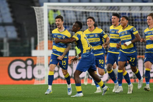 4th April 2026, Stadio Olimpico, Rome, Italy; Italian Serie A Football; Lazio versus Parma; Enrico Delprato of Parma celebrates after scoring goal for 0-1 AllShotLive Content restricted for UK based newspaper