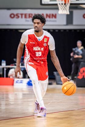 Barmer 2 Basketball Bundesliga ProA Bayer Giants Leverkusen vs RheinStars Cologne, 04 04 26 Leverkusen, 04 04 26 Kenny Andre Baptiste RheinStars Cologne, 39 during the game of the Barmer 2 Basketball Bundesliga ProA Bayer Giants Leverkusen vs RheinStars Cologne at the Ostermann Arena in Leverkusen Copyright: xBEAUTIFULxSPORTS LeahxKohringx