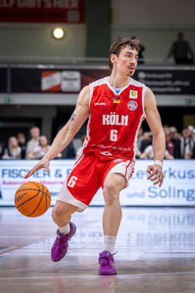 Barmer 2 Basketball Bundesliga ProA Bayer Giants Leverkusen vs RheinStars Cologne, 04 04 26 Leverkusen, 04 04 26 Jasper Günther RheinStars Cologne, 6 during the game of the Barmer 2 Basketball Bundesliga ProA Bayer Giants Leverkusen vs RheinStars Cologne at the Ostermann Arena in Leverkusen Copyright: xBEAUTIFULxSPORTS LeahxKohringx