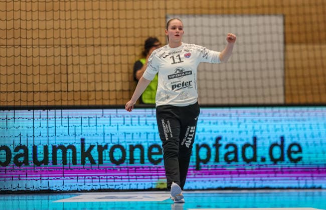 GER, Bad Langensalza, Thüringer HC vs HSG Bensheim Auerbach Flames, Alsco Handball Bundesliga Frauen, Handball, DHB, Spielzeit 2025 2026, Weststadthalle Bensheim, 22 Spieltag im Bild Laura Kuske Thüringer HC Frauen 11 DFB DFL REGULATIONS PROHIBIT ANY USE OF PHOTOGRAPHS AS IMAGE SEQUENCES AND OR QUASI VIDEO, 04 04 2026 Copyright: HMBxMedia HendrikxHamelau