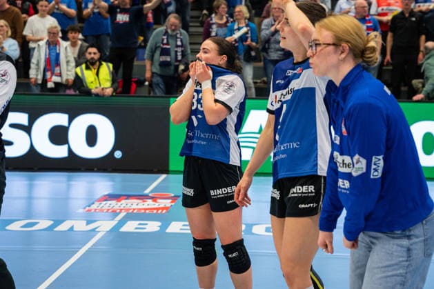 HSG Blomberg Lippe GER vs Borussia Dortmund GER , Handball, 1 Handball Bundesliga Women, 22 Matchday, 4 4 2026, Season 2025 2026, Blomberg Elin Magnusdottir HSG Blomberg Lippe, 33 is happy after the victory against Borussia Dortmund GER with 33 31 Blomberg Sporthalle an der Ulmenallee Germany