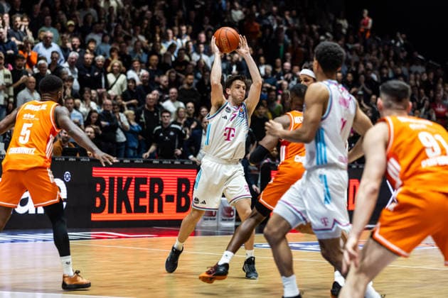 GER, easy Credit Basketball Bundesliga, Niners Chemnitz Telekom Baskets Bonn 04 04 2026, Messe, Chemnitz, GER, easy Credit Basketball Bundesliga, Niners Chemnitz Telekom Baskets Bonn Grayson Murphy Telekom Baskets Bonn, 7 Photo Alexander Trienitz Chemnitz Messe Sachsen Germany