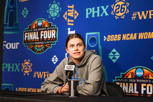 NCAA, College League, USA Basketball: Final Four-UCLA press conference, PK, Pressekonferenz and Practice UCLA Bruins forward Gabriela Jaquez (11) addresses the media during a press conference at the Mortgage Matchup Center on April 4, 2026 in Phoenix, Arizona. (Thomas Fernandez Image of . Phoenix Arizona United States EDITORIAL USE ONLY Copyright: xImagexofxSportx ThomasxFernandezx iosphotos403997