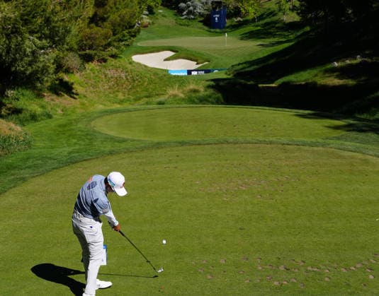 LAS VEGAS, NV - APRIL 03: LPGA, Golf Damen golfer Hyo Joo Kim plays her tee shot on the 8th hole during the second round of the Aramco Championship on April 3, 2026, at Shadow Creek Golf Course in Las Vegas, Nevada. (Photo by Brian Spurlock Icon Sportswire) GOLF: APR 03 LPGA Aramco Championship EDITORIAL USE ONLY Icon26040319