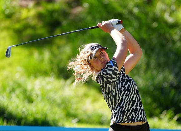 LAS VEGAS, NV - APRIL 03: LPGA, Golf Damen golfer Kajsa Arwefjall plays her tee shot on the 8th hole during the second round of the Aramco Championship on April 3, 2026, at Shadow Creek Golf Course in Las Vegas, Nevada. (Photo by Brian Spurlock Icon Sportswire) GOLF: APR 03 LPGA Aramco Championship EDITORIAL USE ONLY Icon26040397