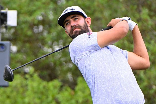 SAN ANTONIO, TX - APRIL 04: Erik van Rooyen (RSA) watches his tee shot on 2 during the third round of the Valero Texas Open on April 4, 2026, at the AT&T Oaks Course at TPC San Antonio, San Antonio, Texas. (Photo by Ken Murray Icon Sportswire) GOLF: APR 04 PGA, Golf Herren Valero Texas Open EDITORIAL USE ONLY Icon2604040283