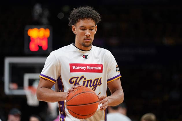 NBL KINGS 36ERS, Jaylin Galloway of the Kings warms up during NBL grand final, game five, Sydney Kings v Adelaide 36ers, at Qudos Bank Arena in Sydney, Sunday, April 5, 2026. ( NO ARCHIVING, EDITORIAL USE ONLY SYDNEY NEW SOUTH WALES AUSTRALIA  Copyright: xROBBIExSTEPHENSONx 20260405180534793803