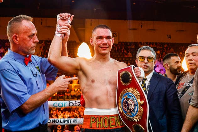 Sport Bilder des Tages BOXING TSZYU NURJA, Tim Tszyu celebrates victory in his WBO International Super Middleweight Title against Denis Nurja at WIN Entertainment Centre in Wollongong, Sunday, April 5, 2026. ( NO ARCHIVING, EDITORIAL USE ONLY WOLLONGONG NEW SOUTH WALES AUSTRALIA  Copyright: xMARKxEVANSx 20260405165562435100