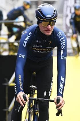 Belgian Brent Van Moer of Pinarello Q36.5 Pro Cycling Team pictured at the start of the men s race of the Ronde van Vlaanderen Tour des Flandres Tour of Flanders UCI WorldTour one day cycling race, 278 km from Antwerp to Oudenaarde, Sunday 05 April 2026. ELIASxROM  x169843697x