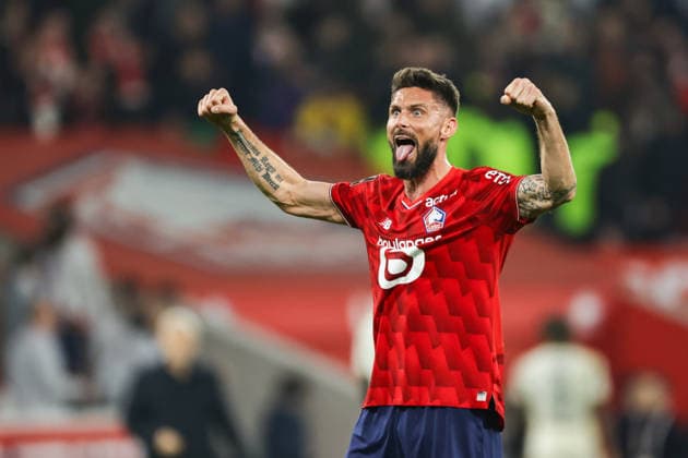 Lille OSC v RC Lens - Ligue 1 McDonald s Olivier Giroud of Lille celebrates after winning the French L1 football match between Lille LOSC and RC Lens at the Stade Pierre-Mauroy in Villeneuve-d Ascq, northern France. Villeneuve-d Ascq France  Copyright: xIbrahimxEzzatx originalFilename:ezzat-notitle260404_np6dA.jpg