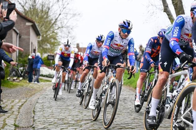 Belgian Gianni Vermeersch of Red Bull-BORA-hansgrohe pictured in action on Paddestraat during the men s race of the Ronde van Vlaanderen Tour des Flandres Tour of Flanders UCI WorldTour one day cycling race, 278 km from Antwerp to Oudenaarde, Sunday 05 April 2026. ELIASxROM  x169860447x