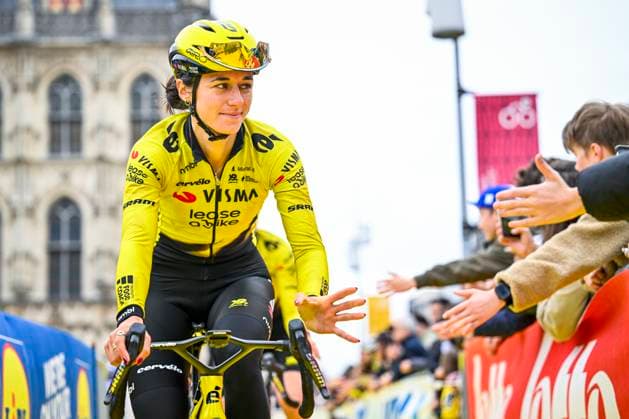 Ronde van Vlaanderen Women 2026 Cycling Race OUDENAARDE, BELGIUM - APRIL 05 : Vigie Margaux (FRA) of Team Visma Lease a Bike before the start of the race during the 23rd edition of Ronde van Vlaanderen Women an UCI Women s World Tour 1.WWT one day cycling road race for Women Elite of 164 km with start in Oudenaarde and finish in Oudenaarde on April 5, 2026 in Oudenaarde, Belgium, 05 04 2026 ( Motordriver Serge Seynaeve - Oudenaarde Belgium  Copyright: xTomasxSiskx