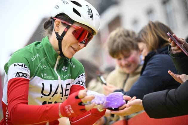 Italian Elisa Longo Borghini of UAE Team ADQ pictured at the start of the women s race of the Ronde van Vlaanderen Tour des Flandres Tour of Flanders UCI WorldTour one day cycling race, 164,1 km with start and finish in Oudenaarde, Sunday 05 April 2026. JASPERxJACOBS  x169862165x