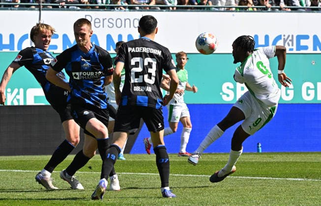 05 04 2026 Soccer Season 2025 2026 2 Soccer Bundesliga 28 Matchday SpVgg Greuther Fürth Kleeblatt SGF SC Paderborn 07 SCP Sportfoto Zink MeZi xmexzix DFL regulations prohibit any use of photographs as image sequences and or quasi video only for editorial use Noel Futkeu 9, SpVgg Greuther Fürth