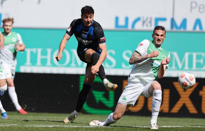 Marino Stefano , SpVgg Greuther Fürth-SC Paderborn 07 , 2.Bundesliga , Fußball , in Sportpark Ronhof Thomas Sommer Stadion, in Fürth , Bayern , Deutschland. April 05 , 2026 . Photo by: Davide Elias IPA Photo Pressefoto DENL Copyright: xDavidexEliasx