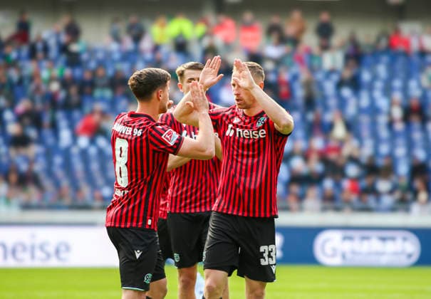 Germany Soccer 2 Bundesliga 2025 2026, 28 Matchday Hannover 96 vs SV 07 Elversberg Heinz von Heiden Arena Stadion Hannover Joy, emotions, jubilation Enzo Leopold Hannover 96, 8 Maurice Neubauer Hannover 96, 33 Hannover Copyright: xAymanxAlahmedx
