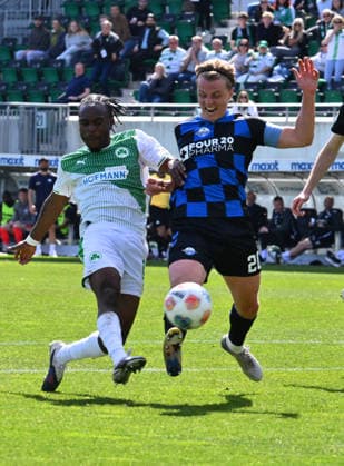 05 04 2026 Soccer Season 2025 2026 2 Soccer Bundesliga 28 Matchday SpVgg Greuther Fürth Kleeblatt SGF SC Paderborn 07 SCP Sportfoto Zink xwoxzix DFL regulations prohibit any use of photographs as image sequences and or quasi video only for editorial use Noel Futkeu 9, SpVgg Greuther Fürth Felix Götze 20, SC Paderborn 07 Chance Torchance