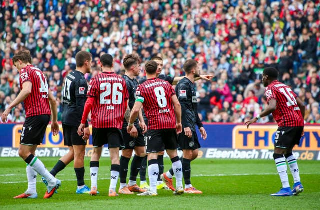 Germany Soccer 2 Bundesliga 2025 2026, 28 Matchday Hannover 96 vs SV 07 Elversberg Heinz von Heiden Arena Stadion Hannover Waniss Taï¯bi Waniss Taibi Hannover 96, 26 Enzo Leopold Hannover 96, 8 Lukas Pinckert SV 07 Elversberg, 19 Hannover Copyright: xAymanxAlahmedx