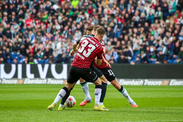 Germany Soccer 2 Bundesliga 2025 2026, 28 Matchday Hannover 96 vs SV 07 Elversberg Heinz von Heiden Arena Stadion Hannover Maurice Neubauer Hannover 96, 33 Tom Zimmerschied SV 07 Elversberg, 29 Hannover Copyright: xAymanxAlahmedx