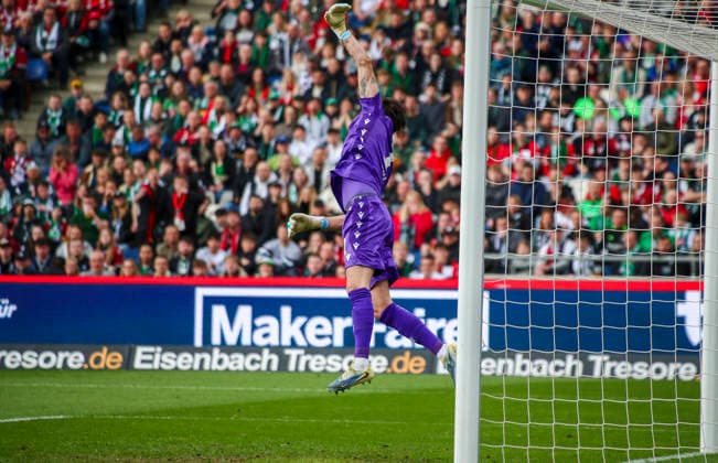Germany Soccer 2 Bundesliga 2025 2026, 28 Matchday Hannover 96 vs SV 07 Elversberg Heinz von Heiden Arena Stadion Hannover Nahuel Noll Hannover 96, 1 Hannover Copyright: xAymanxAlahmedx