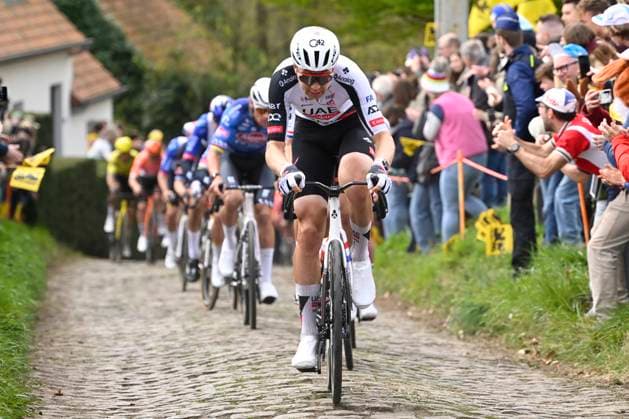 Ronde van Vlaanderen 2026 Cycling Race OUDENAARDE, BELGIUM - APRIL 05 : Vermeersch Florian (BEL) of UAE Team Emirates - XRG during the 110th edition of Ronde van Vlaanderen an UCI World Tour 1.UWT one day cycling road race for Men Elite of 271 km with start in Antwerpen and finish in Oudenaarde on April 5, 2026 in Oudenaarde, Belgium, 05 04 2026 ( Motordriver Guy De Vuyst - Oudenaarde Belgium  Copyright: xNicoxVereeckenx
