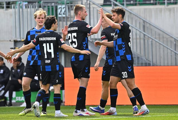 05 04 2026 Soccer Season 2025 2026 2 Soccer Bundesliga 28 Matchday SpVgg Greuther Fürth Kleeblatt SGF SC Paderborn 07 SCP Sportfoto Zink MeZi xmexzix DFL regulations prohibit any use of photographs as image sequences and or quasi video only for editorial use Torjubel Jubel nach Treffer Tor Torschuß zum 0 1 durch Stefano Marino 30, SC Paderborn 07