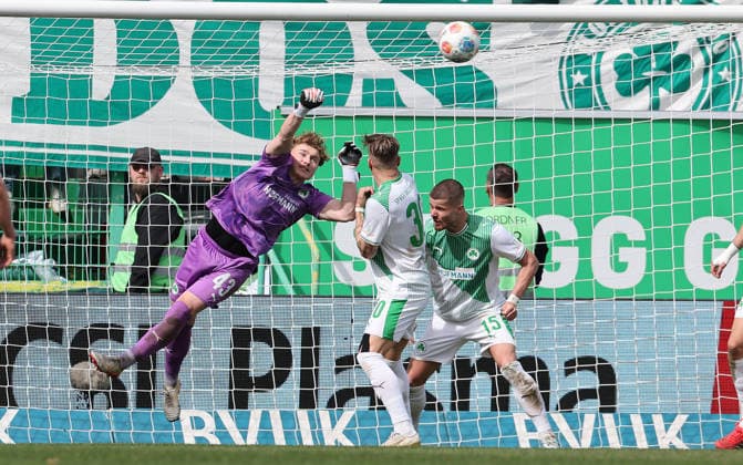Prüfrock Silas , SpVgg Greuther Fürth-SC Paderborn 07 , 2.Bundesliga , Fußball , in Sportpark Ronhof Thomas Sommer Stadion, in Fürth , Bayern , Deutschland. April 05 , 2026 . Photo by: Davide Elias IPA Photo Pressefoto DENL Copyright: xDavidexEliasx