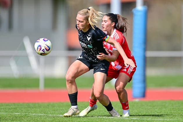 v li Nina Ehegoetz Viktoria Berlin, 29 Paula Rintzner FCB, 9 in duel, duel, tackle, dynamic, action, action, 05 04 2026, Aschheim Germany , Soccer,2 Women Bundesliga, FC Bayern München II Viktoria Berlin, DFB DFL REGULATIONS PROHIBIT ANY USE OF PHOTOGRAPHS AS IMAGE SEQUENCES AND OR QUASI VIDEO xslx