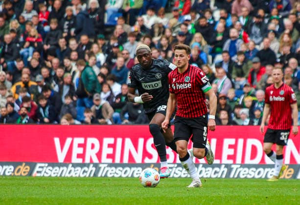 Germany Soccer 2 Bundesliga 2025 2026, 28 Matchday Hannover 96 vs SV 07 Elversberg Heinz von Heiden Arena Stadion Hannover Enzo Leopold Hannover 96, 8 Hannover Copyright: xAymanxAlahmedx