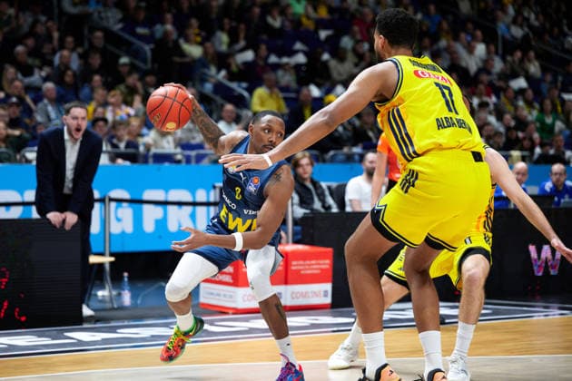 Kyle Lofton EWE Baskets Oldenburg, 00 , GER, ALBA Berlin vs EWE Baskets Oldenburg, Basketball Men, easy Credit BBL, Season 2025 2026, 28 Matchday, 05 04 2026 GER, ALBA Berlin vs EWE Baskets Oldenburg, Basketball Men, easy Credit BBL, Season 2025 2026, 28 Matchday, 05 04 2026 Berlin Copyright: xClaudiusxRauch,xEibner-Pressefotox xClaudiusxRauchx EP_CRH