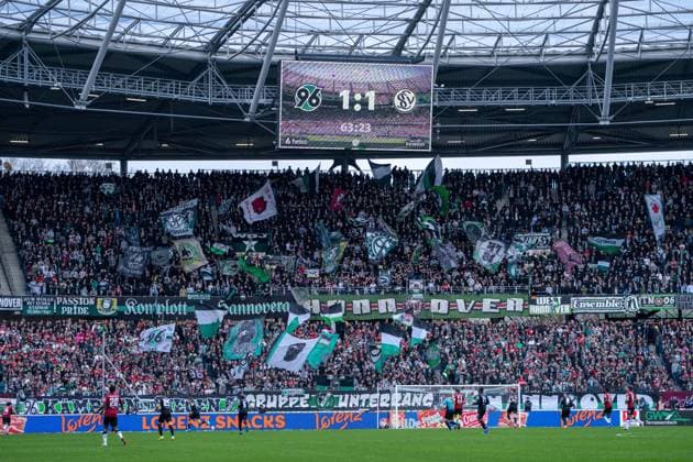 Germany 2 Bundesliga 2025 2026, Matchday 28 Hannover 96 vs SV Elversberg Heinz von Heiden Arena Hannover Fans Spectators Atmosphere Atmosphere Copyright: xTomxLauruschkatx