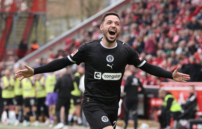 Sport Bilder des Tages Mathias Pereira Lage jubelt nach Tor zum 0:1 Freude Emotion Jubel Fußball Fussball Bundesliga Herren DFL 28. Spieltag Saison 2025 2026 05.04.2026 1.FC Union Berlin FCU vs. FC St. Pauli DFL regulations prohibit any use of photographs as image sequences and or quasi-video. *** Mathias Pereira Lage cheers after scoring 0 1 Joy Emotion Cheering Sport Football Soccer Bundesliga Men DFL 28 Matchday Season 2025 2026 05 04 2026 1 FC Union Berlin FCU vs FC St Pauli DFL regulations prohibit any use of photographs as image sequences and or quasi video