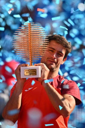 Tiriac Open final, Navove v Merida Mariano Navone of Argentina shows the trophy after after winning the game against Daniel Merida of Spain during the Tiriac Open finals, in Bucharest, April 05, 2026. Alex Nicodim Imago Images Copyright: xAlexxNicodimx