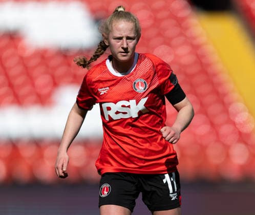 Charlton Athletic Women v Liverpool Women Adobe Womens FA Cup Lucy Fitzgerald of Charlton Athletic Women looks on during the Adobe Womens FA Cup Quarter-final match at The Valley, London 05 04 2026 UK Newspapers OUT Copyright: xBenxPetersx FIL-23223-0121