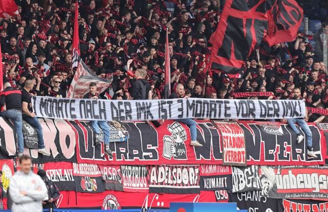 05 04 2026 Soccer Season 2025 2026 2 Soccer Bundesliga 28 Matchday Eintracht Braunschweig BTSV EBS 1 FC Nürnberg FCN Club Sportfoto Zink DaMa xdaxmax DFL regulations prohibit any use of photographs as image sequences and or quasi video only for editorial use Symbolbild Symbolfoto Feature Impression Banner Banner of Clubfan Clubfans FCN Fans Fans Fans 3 months after the IMK is 3 months before the IMK