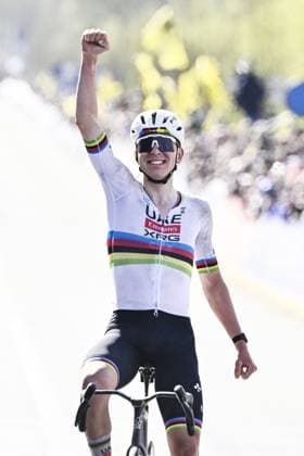 Slovenian Tadej Pogacar of UAE Team Emirates celebrates as he crosses the finish line to win the men s race of the Ronde van Vlaanderen Tour des Flandres Tour of Flanders UCI WorldTour one day cycling race, 278 km from Antwerp to Oudenaarde, Sunday 05 April 2026. ERICxLALMAND  x169878697x