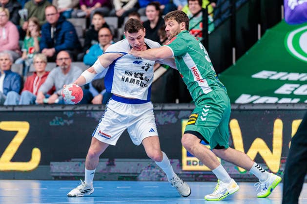 duel between v l Nicolaj Joergensen Handball Sport Verein Hamburg, 11 , Malte Donker GWD Minden, 39 GER, GWD Minden vs Handball Sport Verein Hamburg, Handball, 1 Bundesliga, Matchday 27, Season 2025 2026, 05 04 2026 GER, GWD Minden vs Handball Sport Verein Hamburg, Handball, 1 Bundesliga, Matchday 27, Season 2025 2026, 05 04 2026 Minden Copyright: xEibner-Pressefoto JanxRollingerx EP_JSK