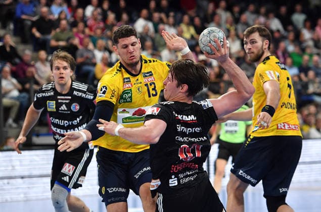 05 04 2026 Handball 1 Bundesliga DAIKIN HBL Season 2025 2026 27 Matchday HC Erlangen Metropolregion Nuremberg HCE Rhein Neckar Löwen OGo xogox Sebastian Heymann 13, Rhein Neckar Löwen Florian Scheerer 10, HC Erlangen HCE