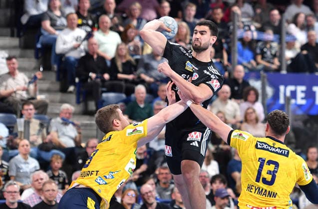 05 04 2026 Handball 1 Bundesliga DAIKIN HBL Season 2025 2026 27 Matchday HC Erlangen Metropolregion Nuremberg HCE Rhein Neckar Löwen OGo xogox Tim Nothdurft 8, Rhein Neckar Löwen Milos Kos 5, HC Erlangen HCE Sebastian Heymann 13, Rhein Neckar Löwen