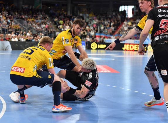 05 04 2026 Handball 1 Bundesliga DAIKIN HBL Season 2025 2026 27 Matchday HC Erlangen Metropolregion Nuremberg HCE Rhein Neckar Löwen OGo xogox Haukur Thrastarson 25, Rhein Neckar Löwen Steven Plucnar Jacobsen 9, Rhein Neckar Löwen Marek Nissen 6, HC Erlangen HCE