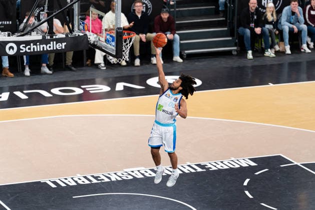 Tiger Campbell SKYLINERS Frankfurt, 00 at basketball, GER, Veolia Towers Hamburg vs SKYLINERS Frankfurt, Basketball, Bundesliga, Matchday 28, Season 2025 2026, 05 04 2026 GER, Veolia Towers Hamburg vs SKYLINERS Frankfurt, Basketball, Bundesliga, Matchday 28, Season 2025 2026, 05 04 2026 Hamburg Copyright: xEibner-Pressefoto MaxxVincenx EP_MVN
