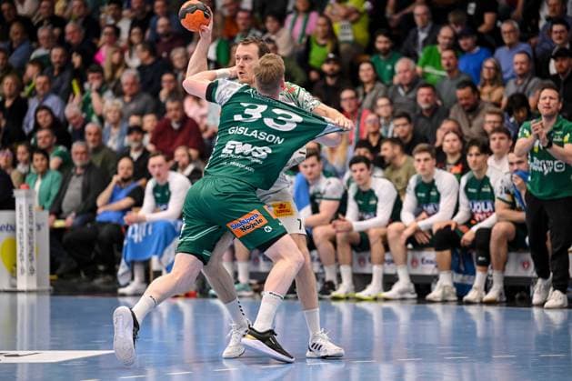 Goeppingen, Germany, 05 04 26 Felix Claar SC Magdeburg and Ymir Oern Gislason FRISCH AUF Goeppingen in a duel during the Daikin Handball Bundesliga match between FRISCH AUF Goeppingen vs SC Magdeburg at EWS Arena on April 05, 2026 in Goeppingen, Germany Photo by Harry Langer DeFodi Images Goeppingen, Germany, 05 04 26 Felix Claar SC Magdeburg and Ymir Oern Gislason FRISCH AUF Goeppingen battle for the ball during the Daikin Handball Bundesliga match between FRISCH AUF Goeppingen vs SC Magdeburg at EWS Arena on April 5, 2026 in Goeppingen, Germany Photo by Harry Langer DeFodi Images Photo by Harry Langer DeFodi Images