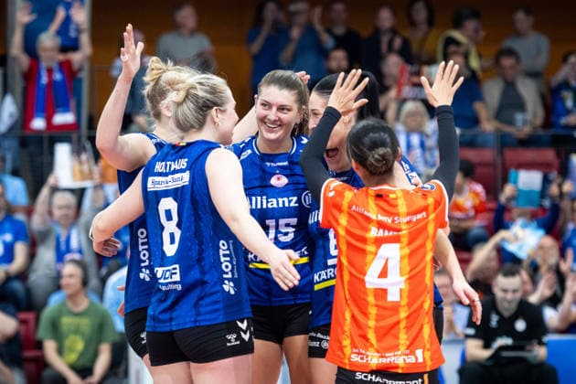 Melani Shaffmaster Allianz MTV Stuttgart, 15 , center and team joy, cheer, cheer GER, Allianz MTV Stuttgart Dresdner SC, Volleyball Bundesliga, VBL, season 2025 2026, playoffs semi-finals, match 1, 05 04 2026 GER, Allianz MTV Stuttgart Dresdner SC, Volleyball Bundesliga, VBL, season 2025 2026, playoffs semi-finals, match 1, 05 04 2026 Stuttgart Copyright: xSandyxDinkelackerx EP_SDR